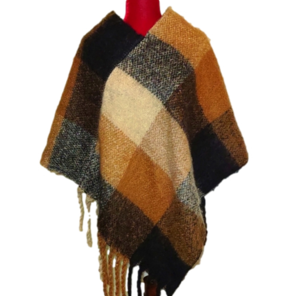 Do Everything in Love Poncho